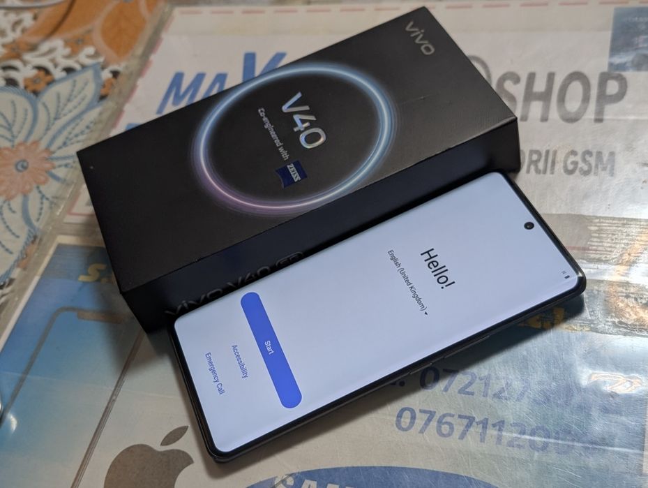 Vivo V40 -256 GB / Dual SIM / impecabil