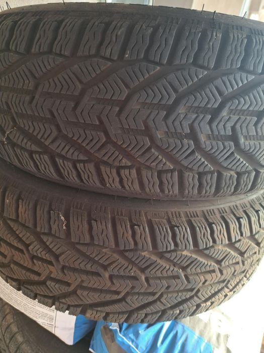 Vand 2 cauciucuri noi 205/55 R16