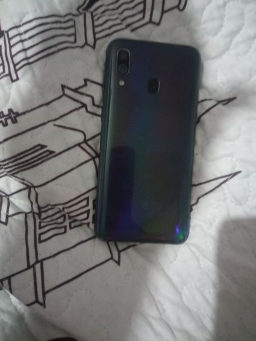 телефон Samsung a50