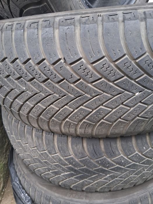 Cauciucuri iarna 205/55R16 stare buna
