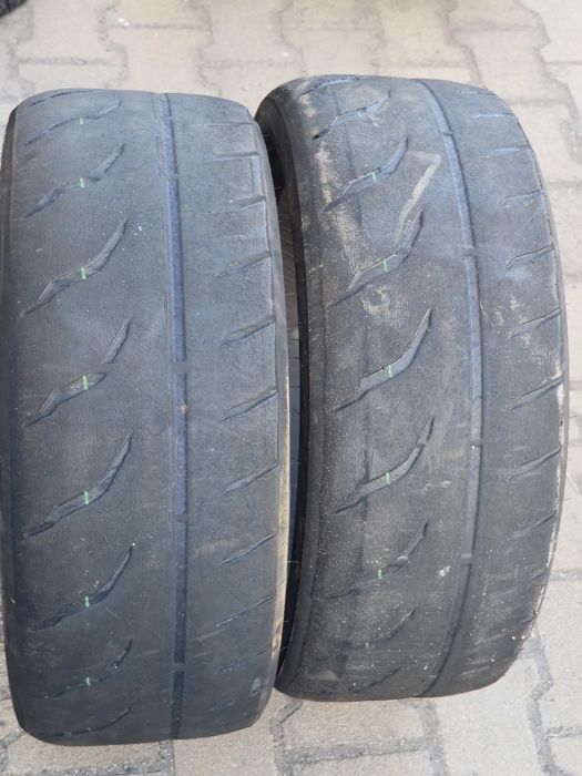 225 45 17 TOYO R888 сликове