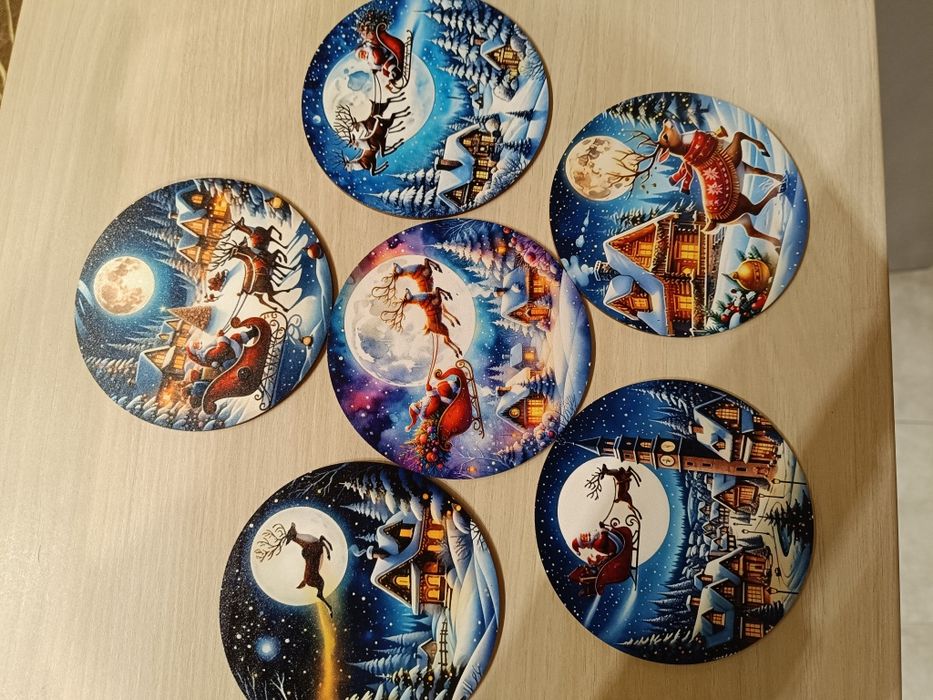 Подложки за чаши,  6 броя. Нови, в опаковка. 6 лв.