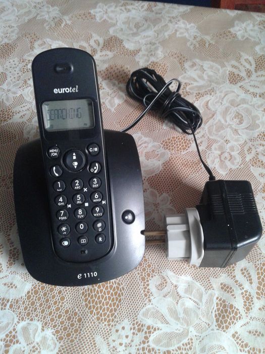 Безжичен телефон (DECT) с вграден тел. секретар - 15 мин.