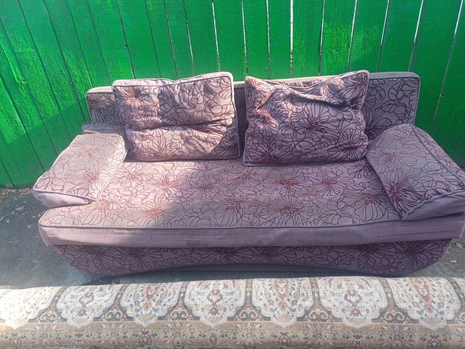 Продам Диван 15000тг