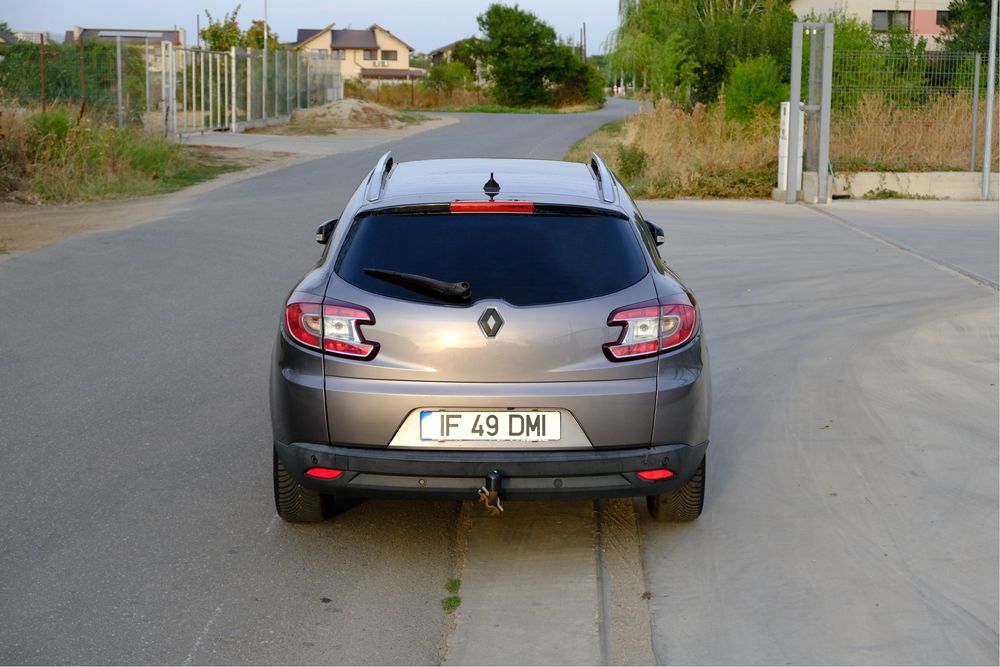 Renault Megane 3 - BOSE Edition - Trapa + panorama
