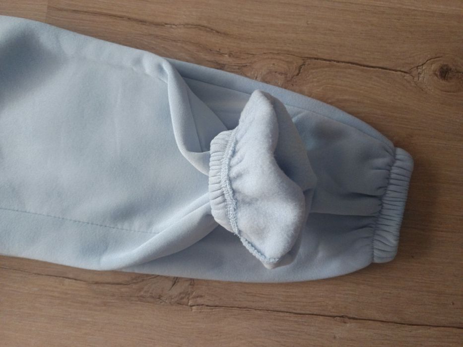 Дамски спортен комплект