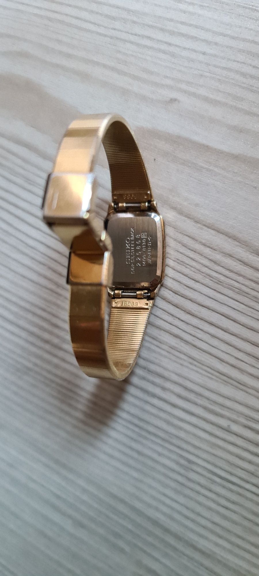 Ceas Seiko Quartz Gold