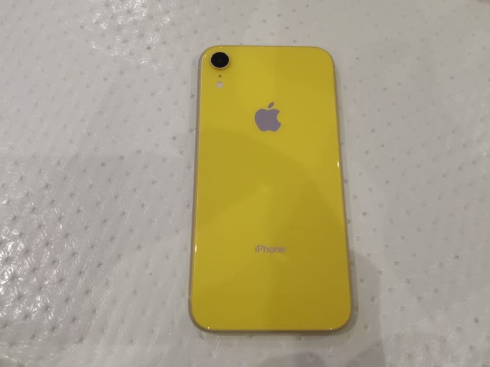 iPhone XR сатылады бағасы 125000