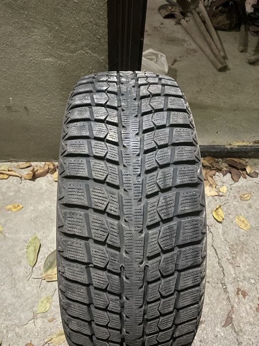 Зимный балон почти новый 1 шт