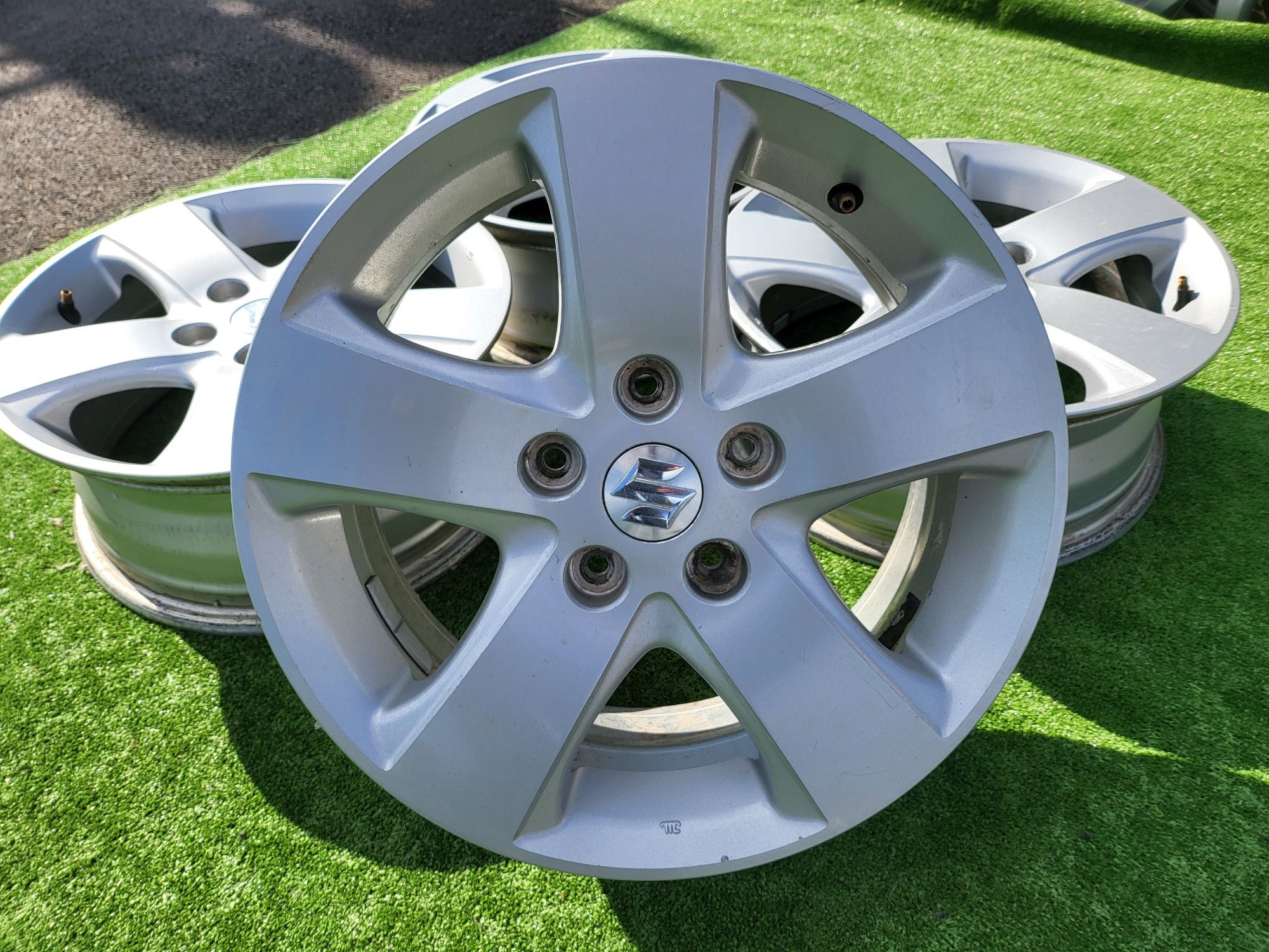 Лети джанти 16 5х114,3 Suzuki Grand Vitara ,Toyota,Fiat Sedici ,Сузуки