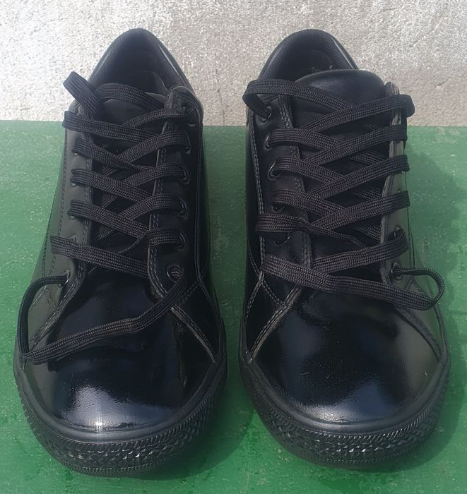 Adidas piele ecologica nr.46/Nou