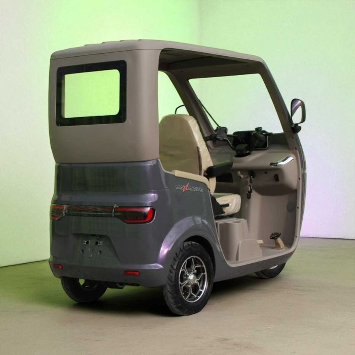 Триместна електрическа триколка LUXURY BUS 2000W/60V/25Ah - GRAY