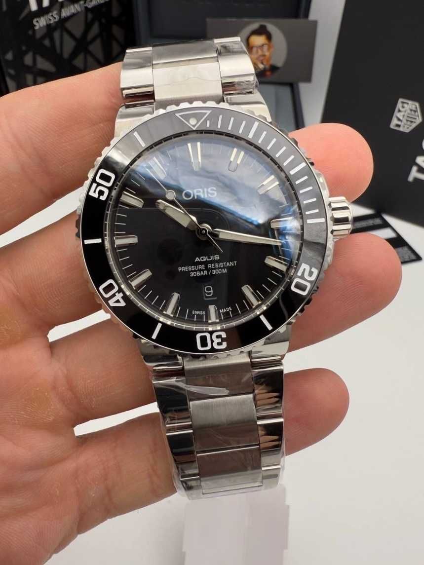 ORIS Aquis сребристо