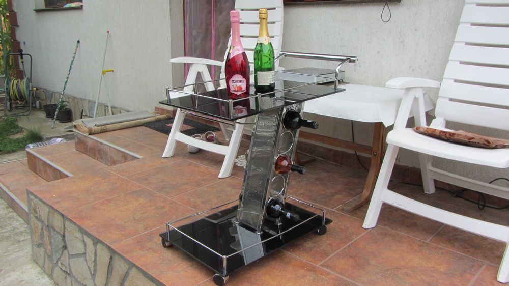 Carucior servire Gheridon frumos sticla si inox