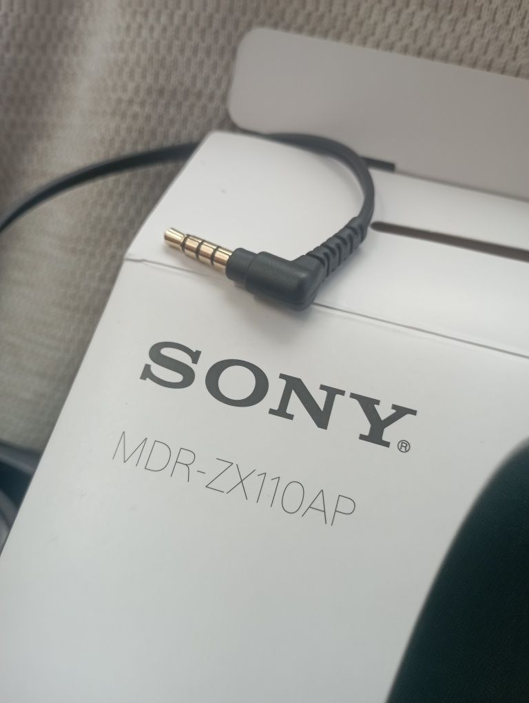 Слушалки Sony MDR-ZX110AP