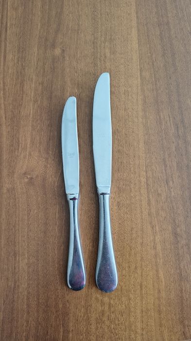 Нож за хранене два размера