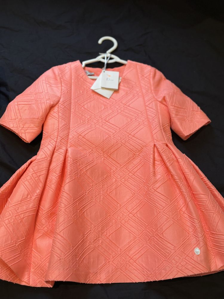 Поатье C. Dior оригинал 4-5 лет