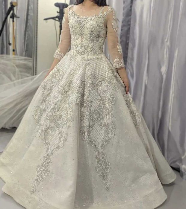 Свадебное платье новая с этикеткой