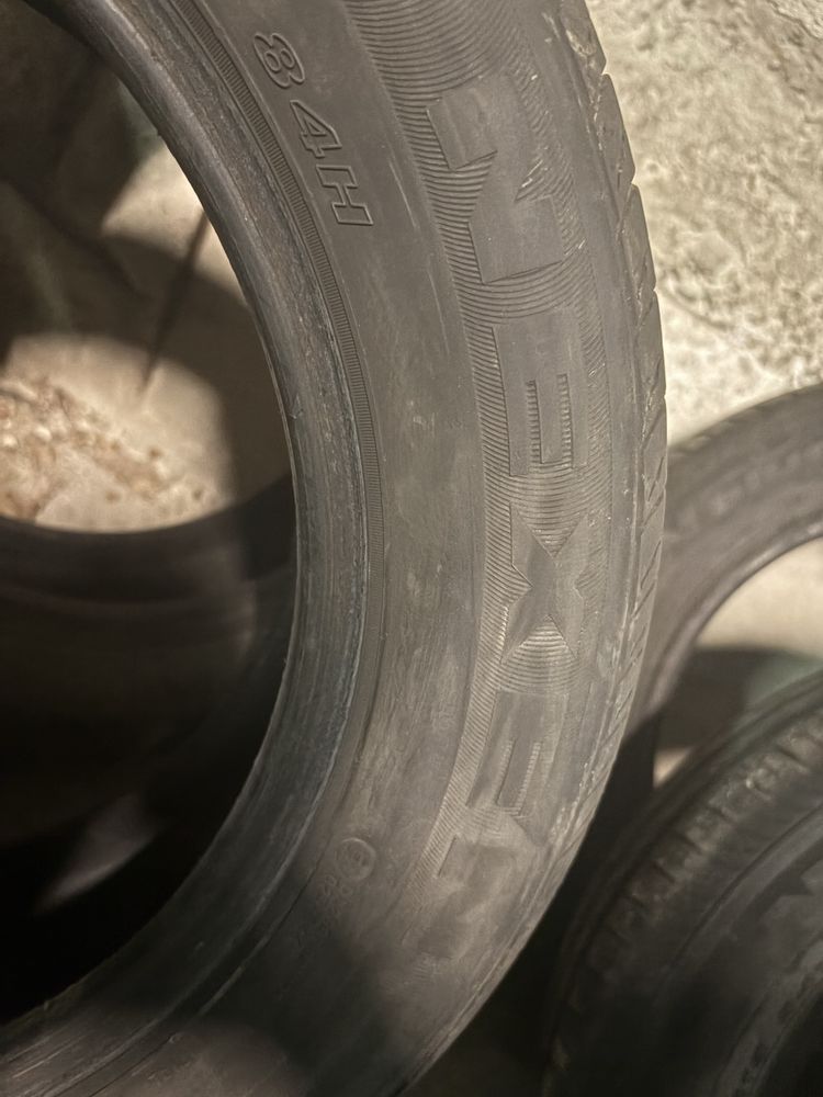 Продавам летни гуми 185/60R15 Nexen 4бр