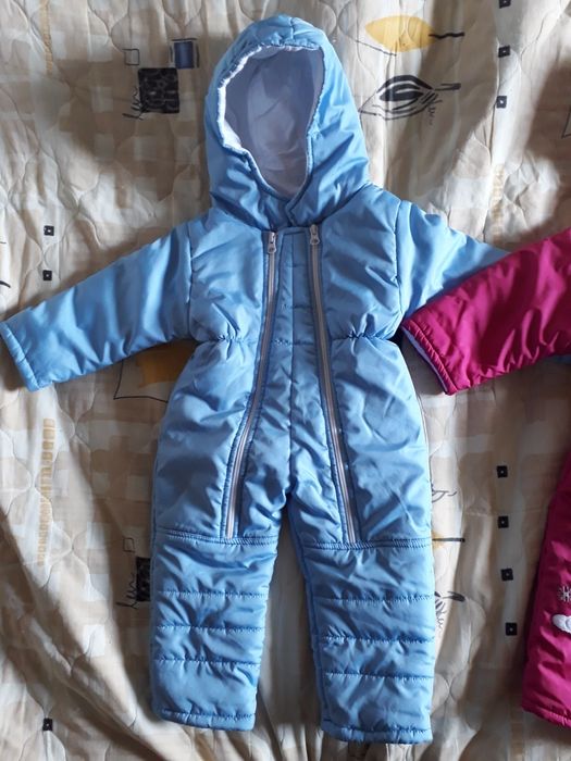 2 броя Космонавти от 12-18 мес.