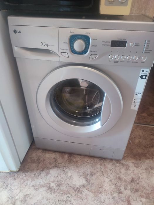 Продам стиральную машину автомат