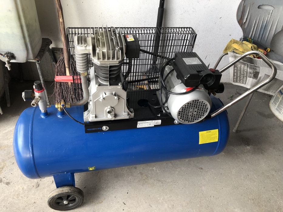 Vand compresor aer cu piston,cu ulei ,Airmaster 100 litri,10 bar