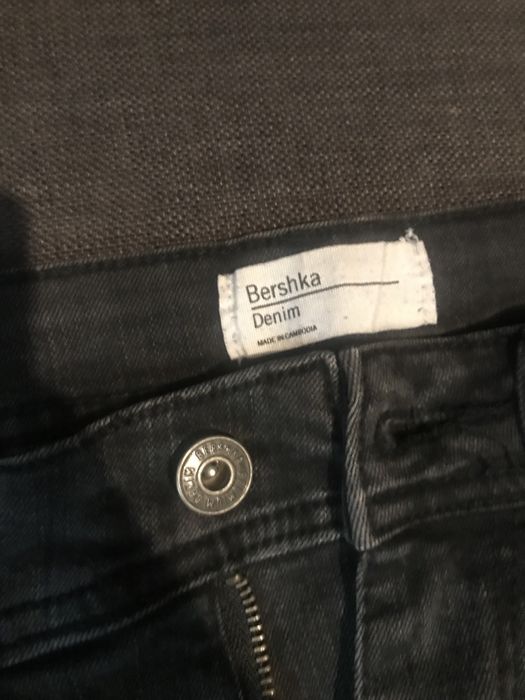Pantaloni scurți bershka