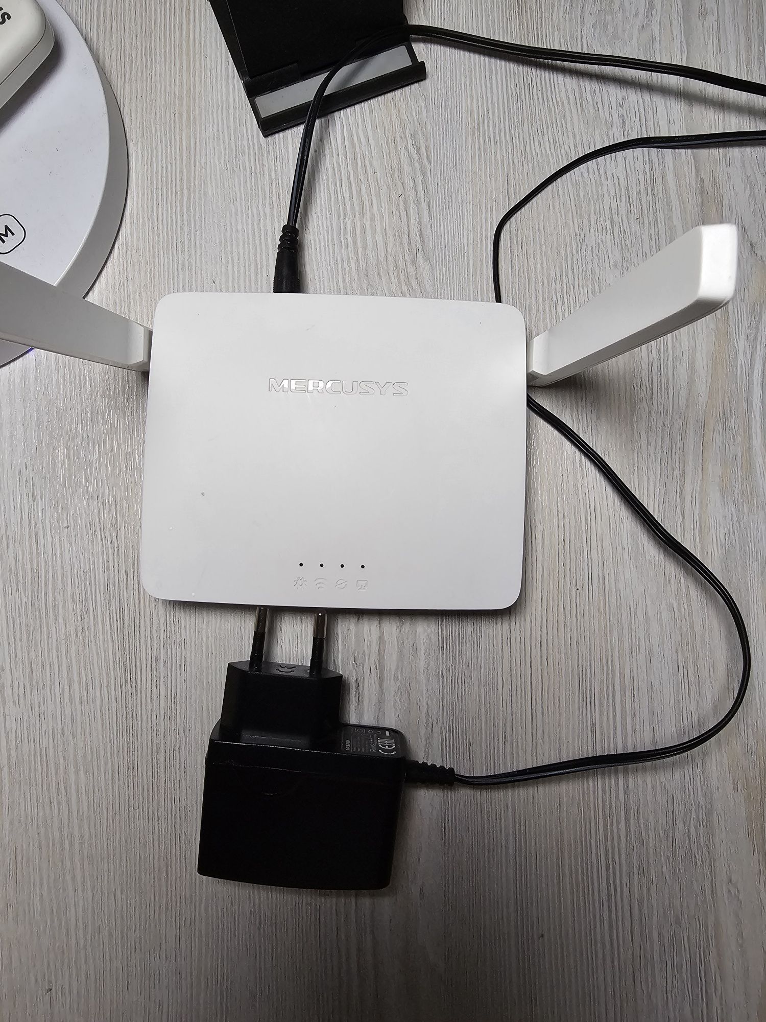 Wi Fi роутер Marcusys