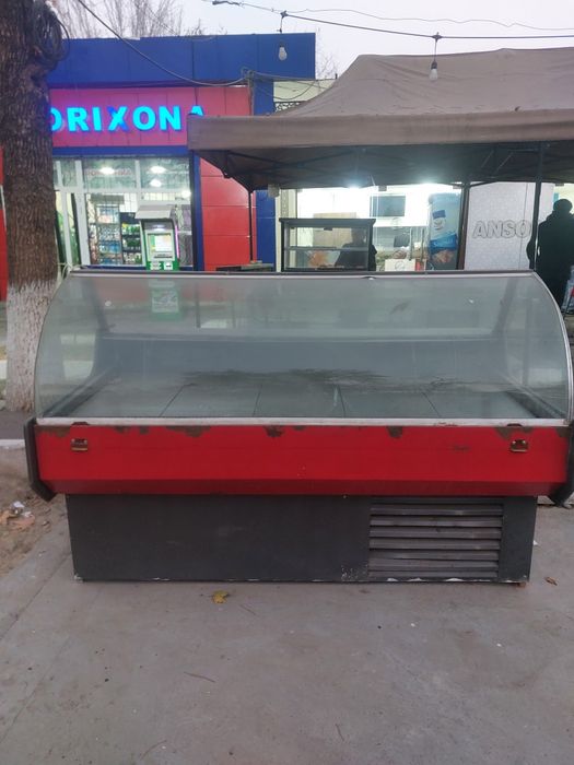 Холодильник сотилади