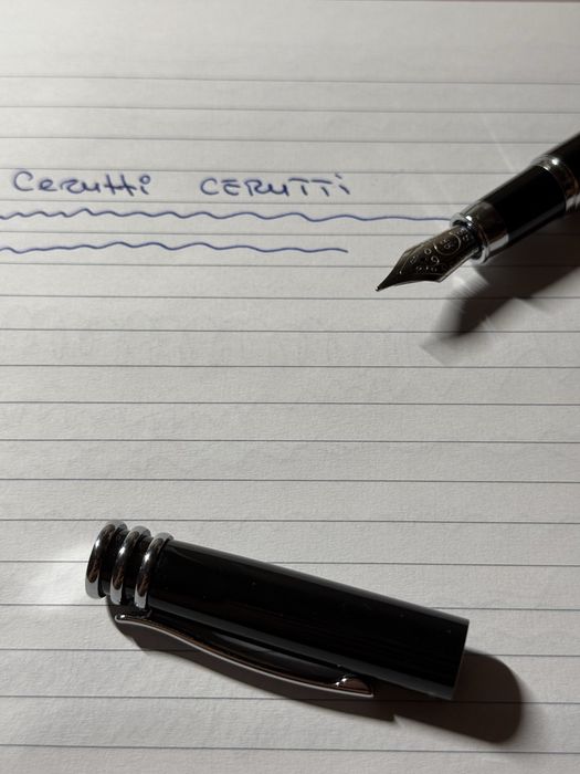 Stilou Cerruti 1881