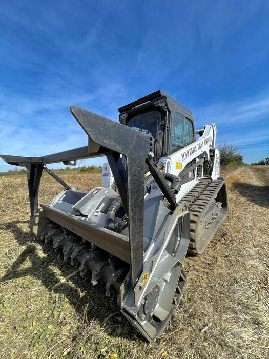 Шредер, дробилка, мулчер, почистване дворове, камари с клони и други
