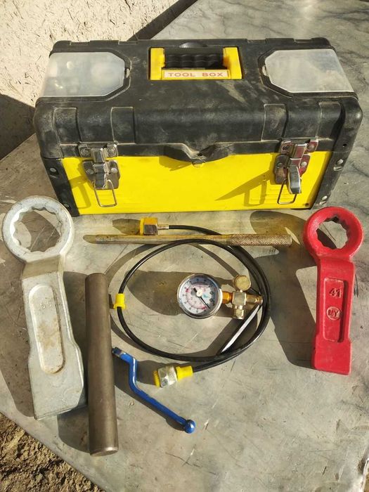 гидро молот ремонти набори