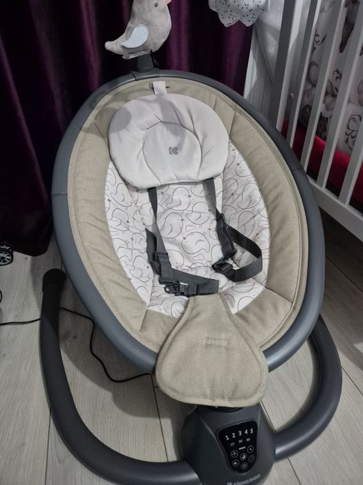 Leagan electric pentru bebelusi