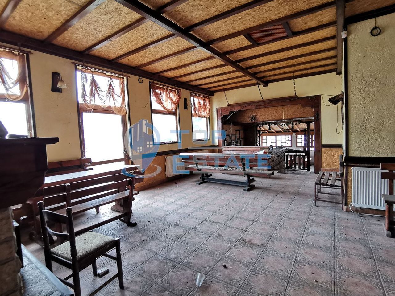 Продава се Заведение в Златарица - 176 кв.м за 157 €/кв.м - Снимка #2