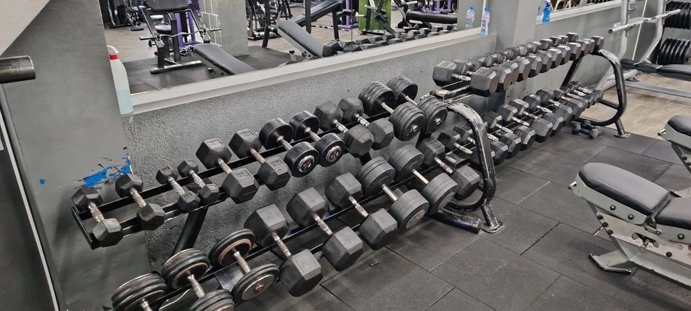 Дъмбели цял сет 800 кг.