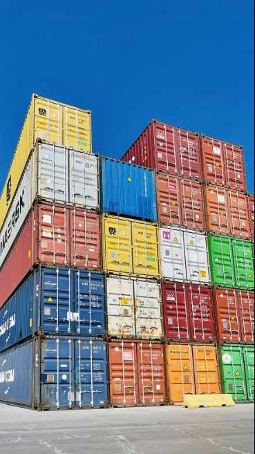 Containere maritime 40 HC rosu 2014 7/10 Galati