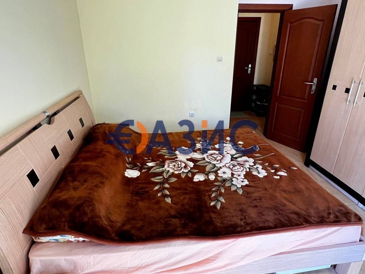Продава се Двустаен апартамент в к.к. Слънчев бряг - 72 кв.м за 931 €/кв.м - Снимка #10