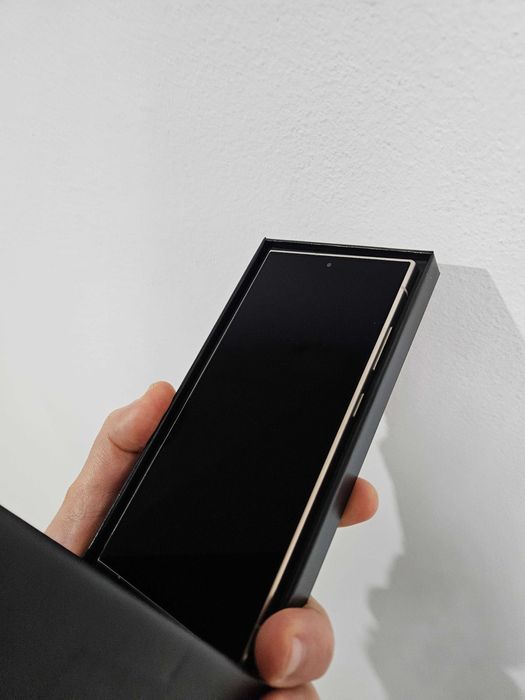 Samsung Galaxy S24 Ultra, 512 gb, nou la cutie, Garantie.