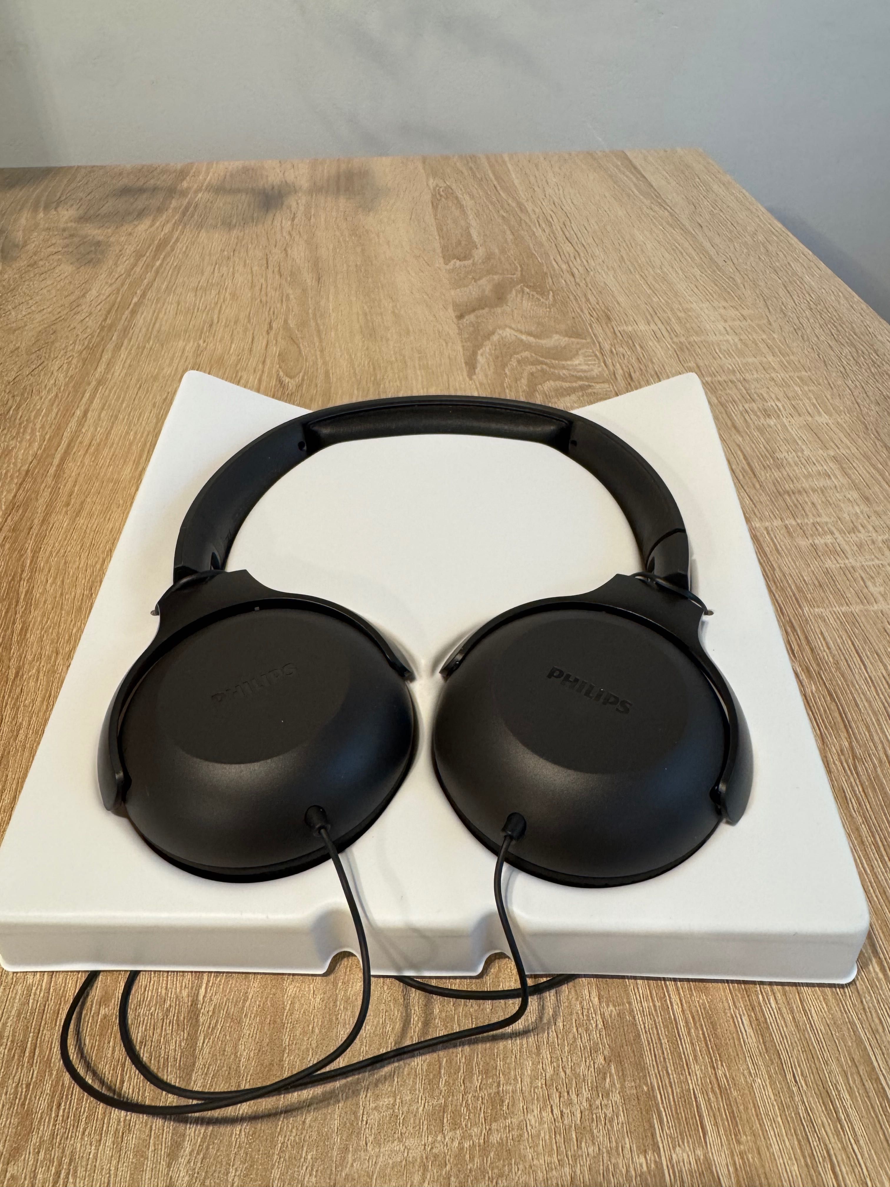 Philips on-ear UpBeat