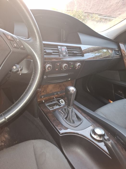Vând bmw e61 2004
