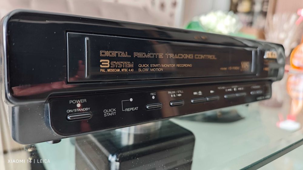 Видео Akai VS-R9EM.