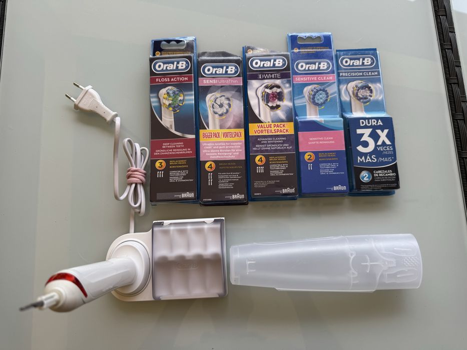 Periuta electrica Oral B Smart 5000