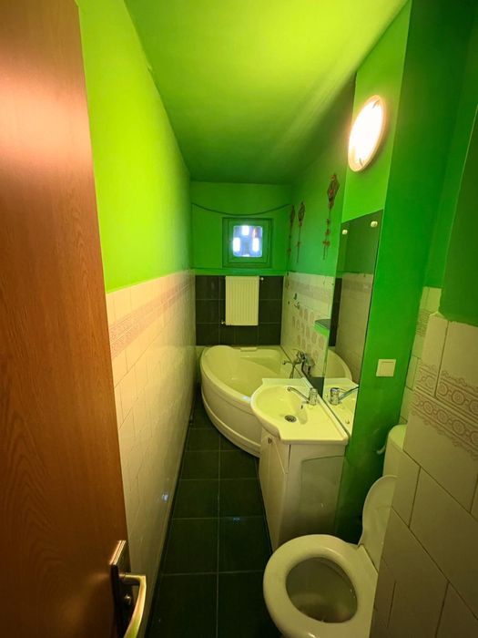 Vând apartament cu 2 camere