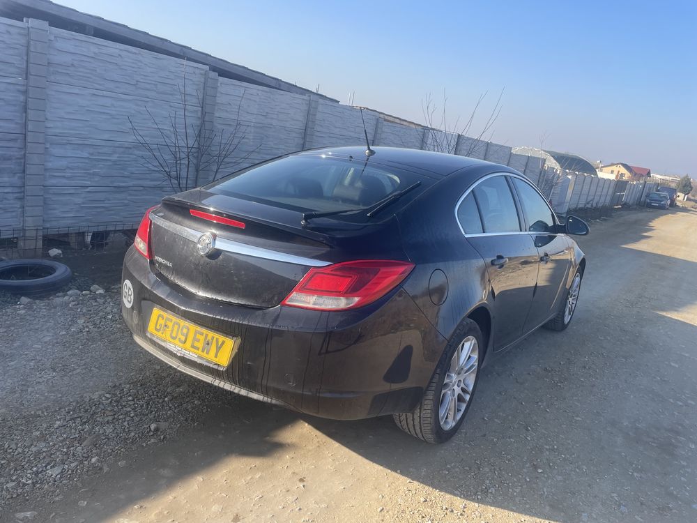 Dezmembrez opel insignia 1.8 benzina