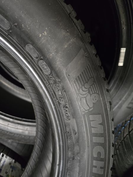 235/60/18 MICHELIN 4бр