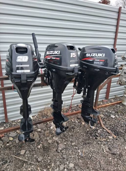 Motor de barcă Suzuki Yamaha Honda