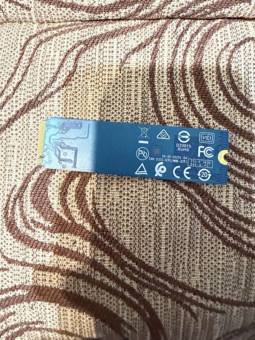 WD Blue SN550 NVMe 500 gb.