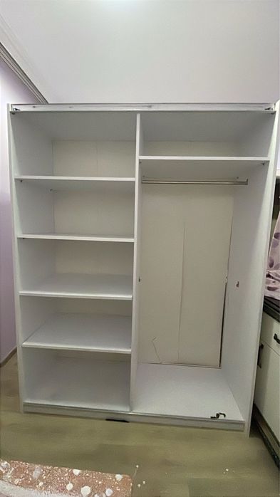 Отдам бесплатно шкаф