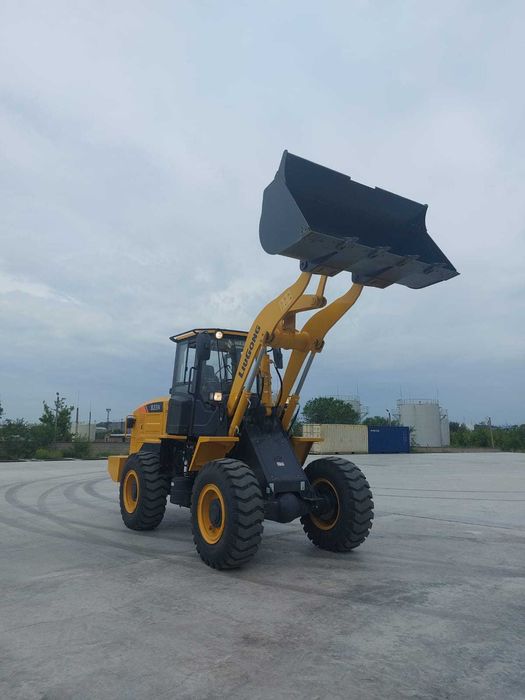 Фронтальный погрузчик LiuGong 835N карьерный