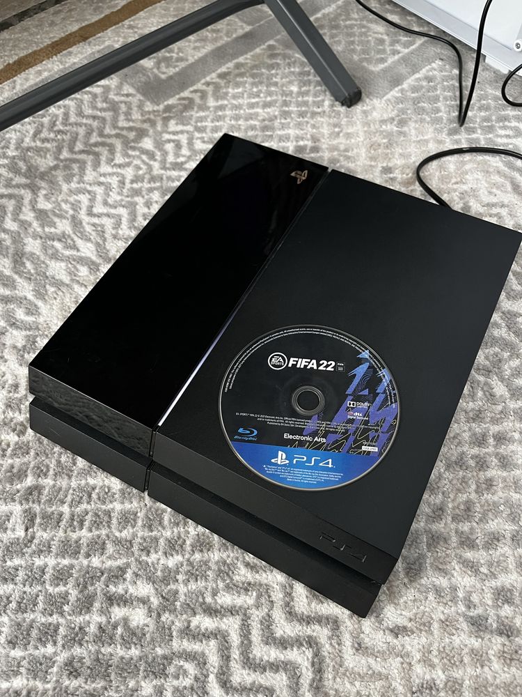 PS4, с диском фифа22